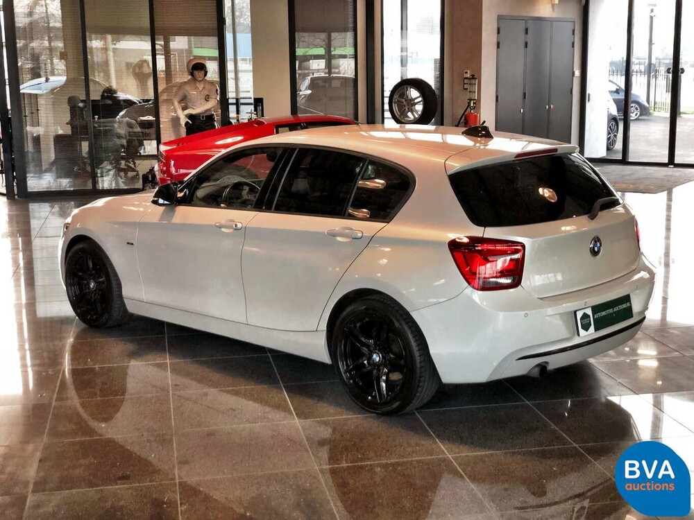 BMW 118i Sport Line Shadowline 1er 170 PS 2012, G-676-KL.