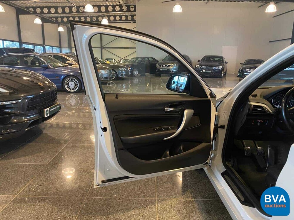 BMW 118i Sport Line Shadowline 1er 170 PS 2012, G-676-KL.