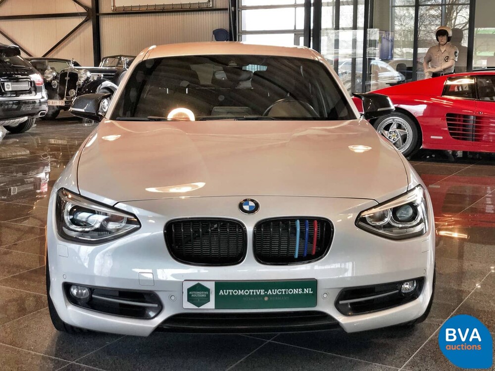 BMW 118i Sport Line Shadowline 1er 170 PS 2012, G-676-KL.