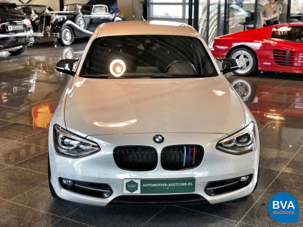 BMW 118i Sport Line Shadowline 1er 170 PS 2012, G-676-KL.