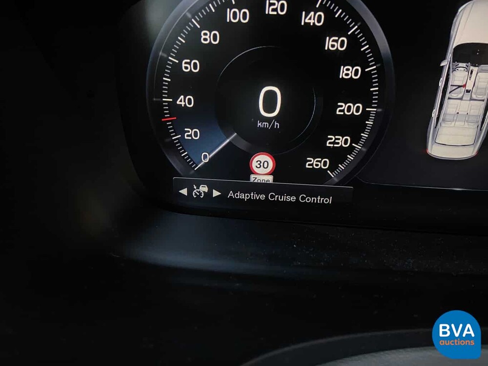 Volvo S90 T5 Momentum 254hp 2017 -Original NL-, NR-709-L.