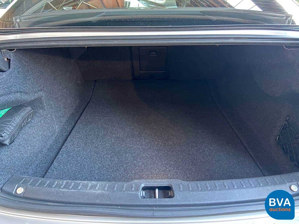 Volvo S90 T5 Momentum 254hp 2017 -Original NL-, NR-709-L.