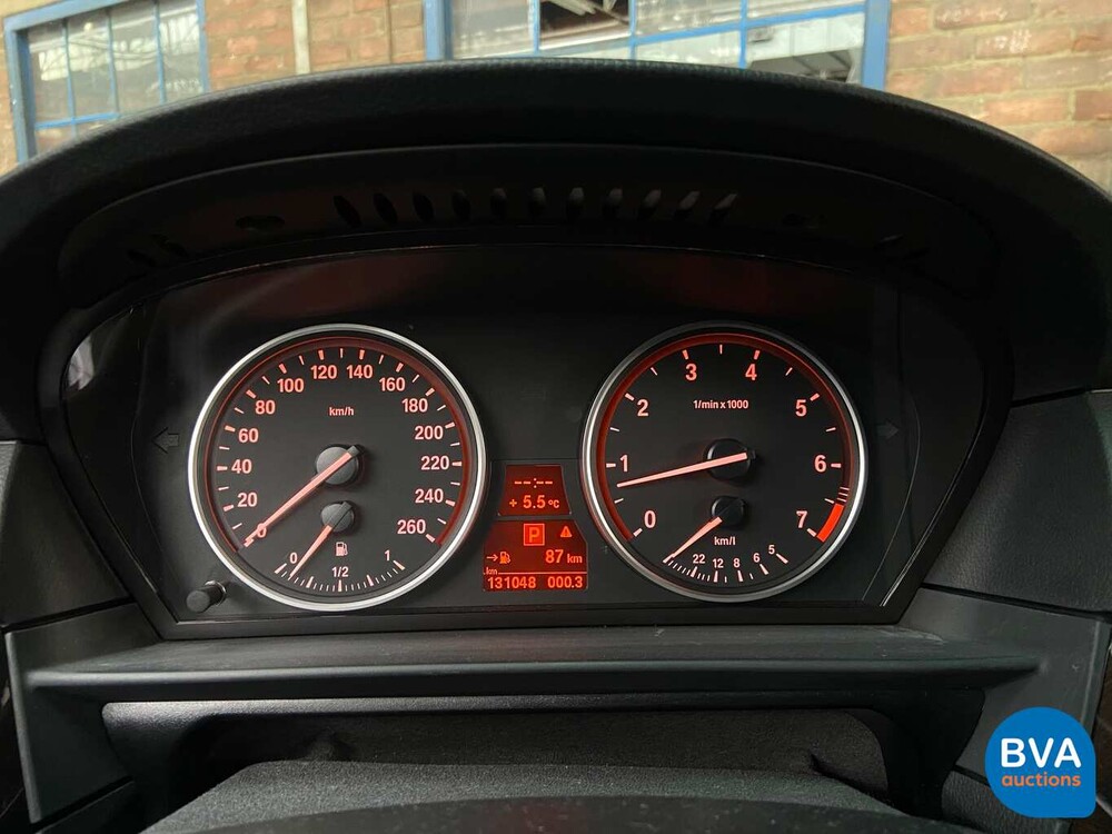 BMW 540i E60 4.0 V8 306 PS 5er 2007.