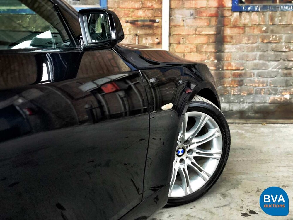 BMW 540i E60 4.0 V8 306 PS 5er 2007.
