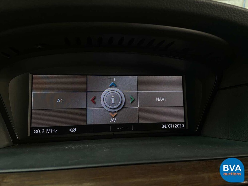 BMW 540i E60 4.0 V8 306 PS 5er 2007.