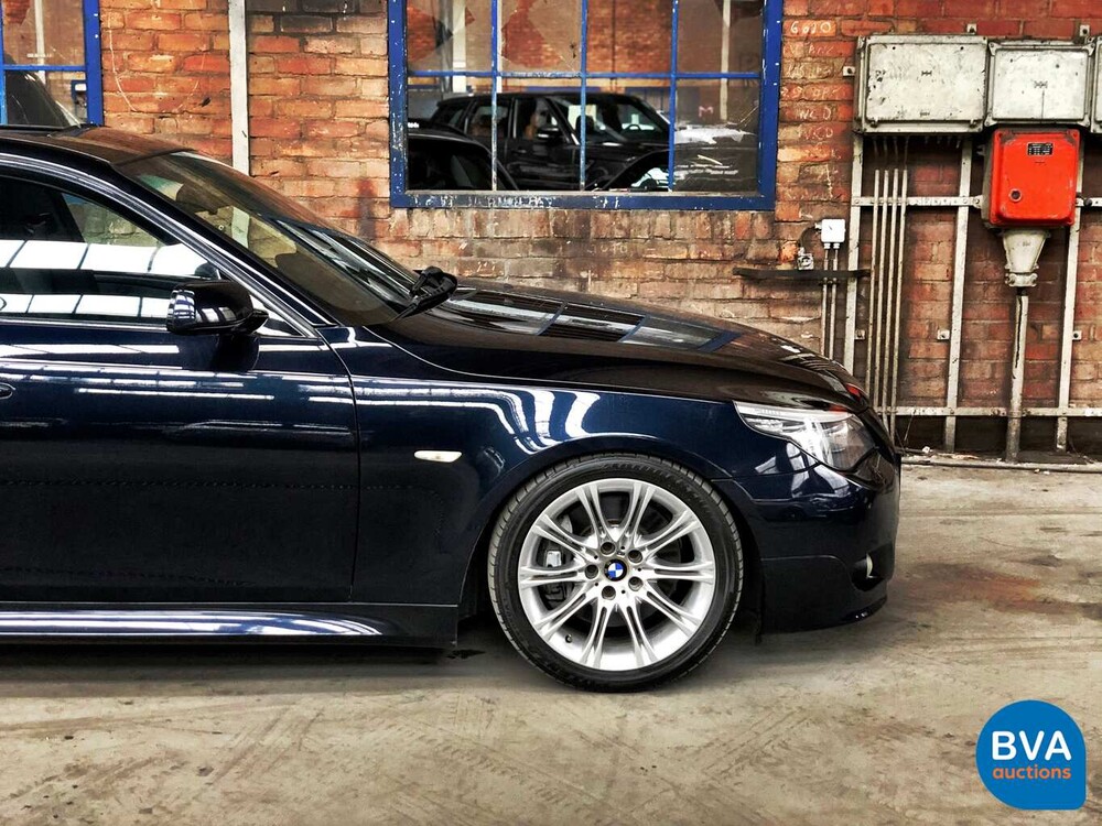 BMW 540i E60 4.0 V8 306 PS 5er 2007.