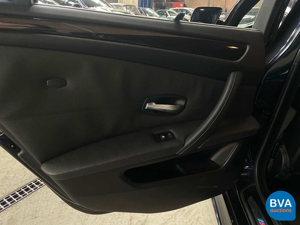BMW 540i E60 4.0 V8 306 PS 5er 2007.