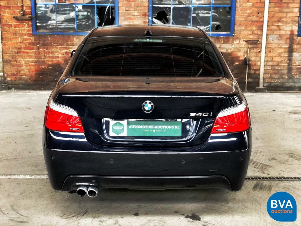 BMW 540i E60 4.0 V8 306 PS 5er 2007.