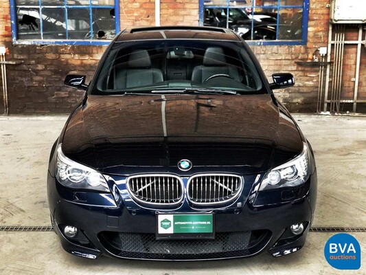 BMW 540i E60 4.0 V8 306hp 5-Series 2007.