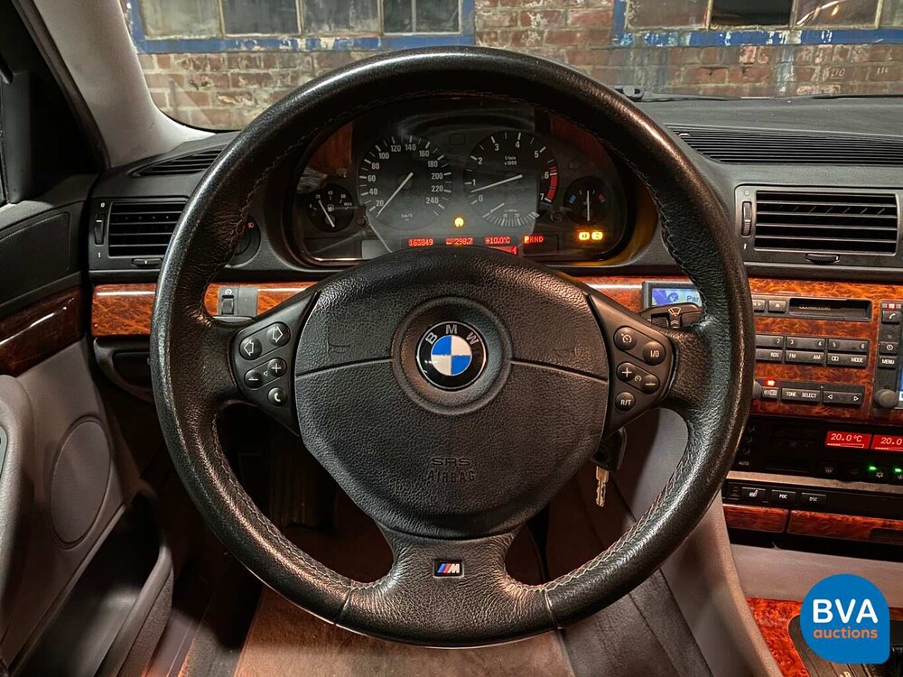 BMW 740i 286pk 7-Serie 1999, 34-PXS-4