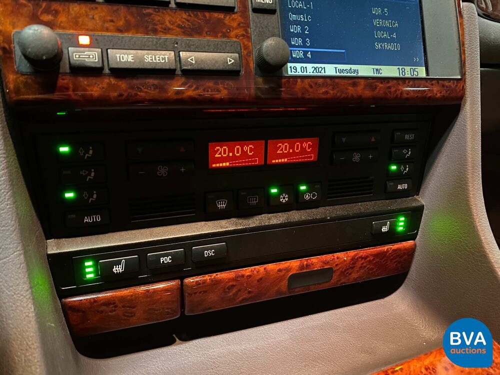 BMW 740i 286pk 7-Serie 1999, 34-PXS-4