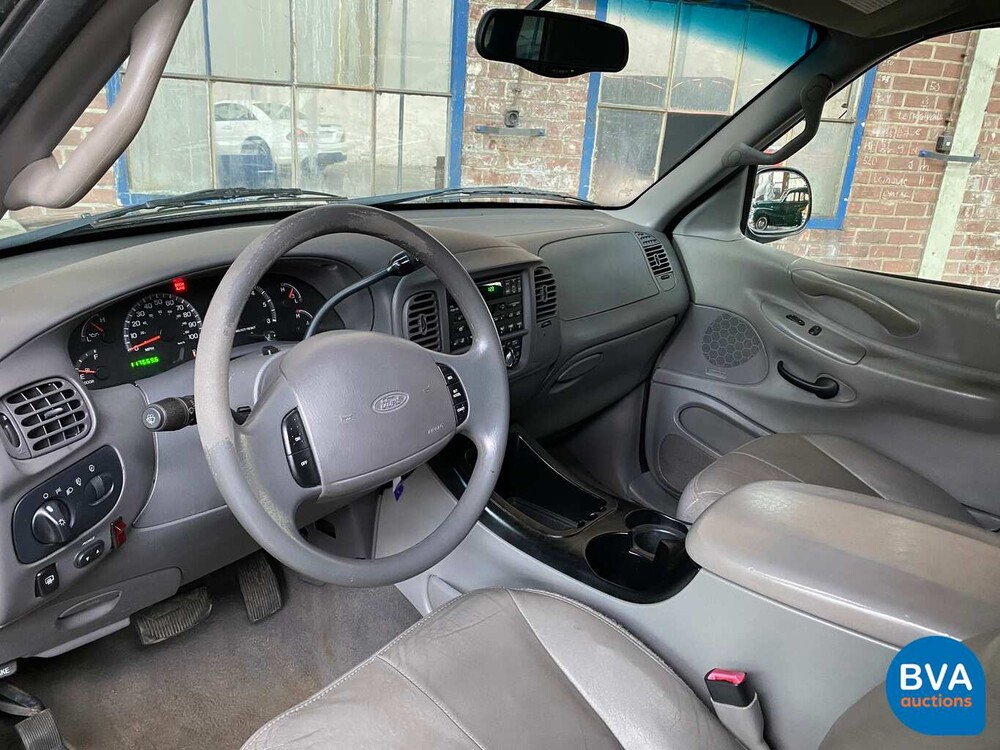 Ford Expedition Triton V8 292pk 2000, V-202-BG