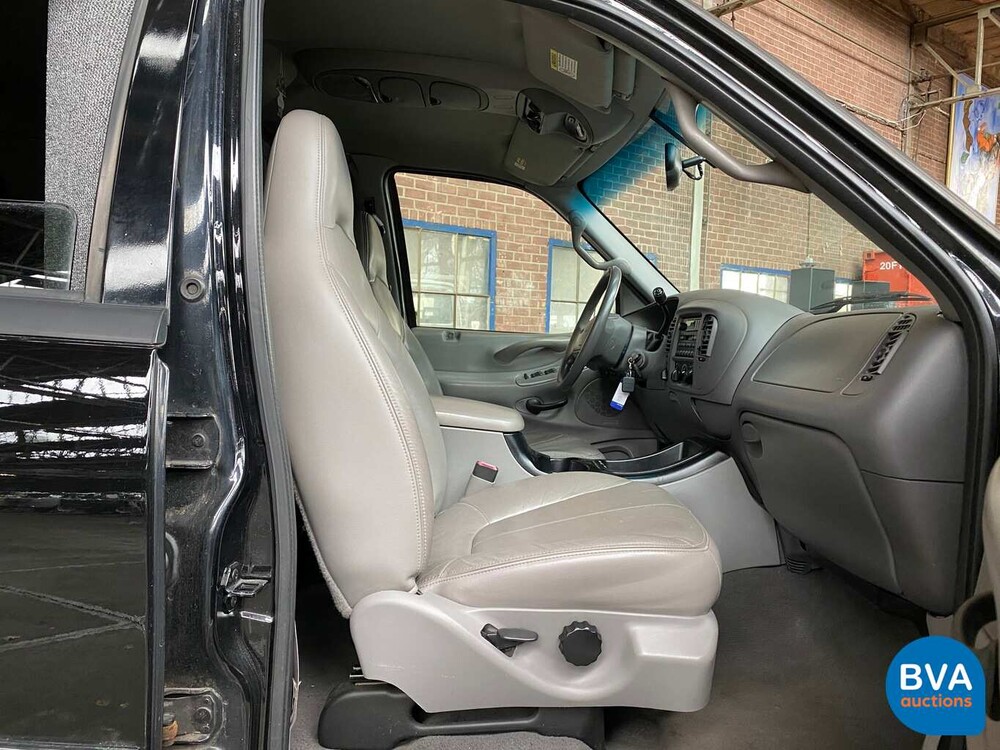 Ford Expedition Triton V8 292pk 2000, V-202-BG