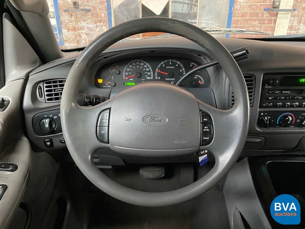 Ford Expedition Triton V8 292pk 2000, V-202-BG