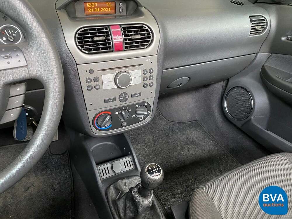 Opel Tigra 1.4 90pk TwinTop Cabriolet 2005,79-SZ-NZ