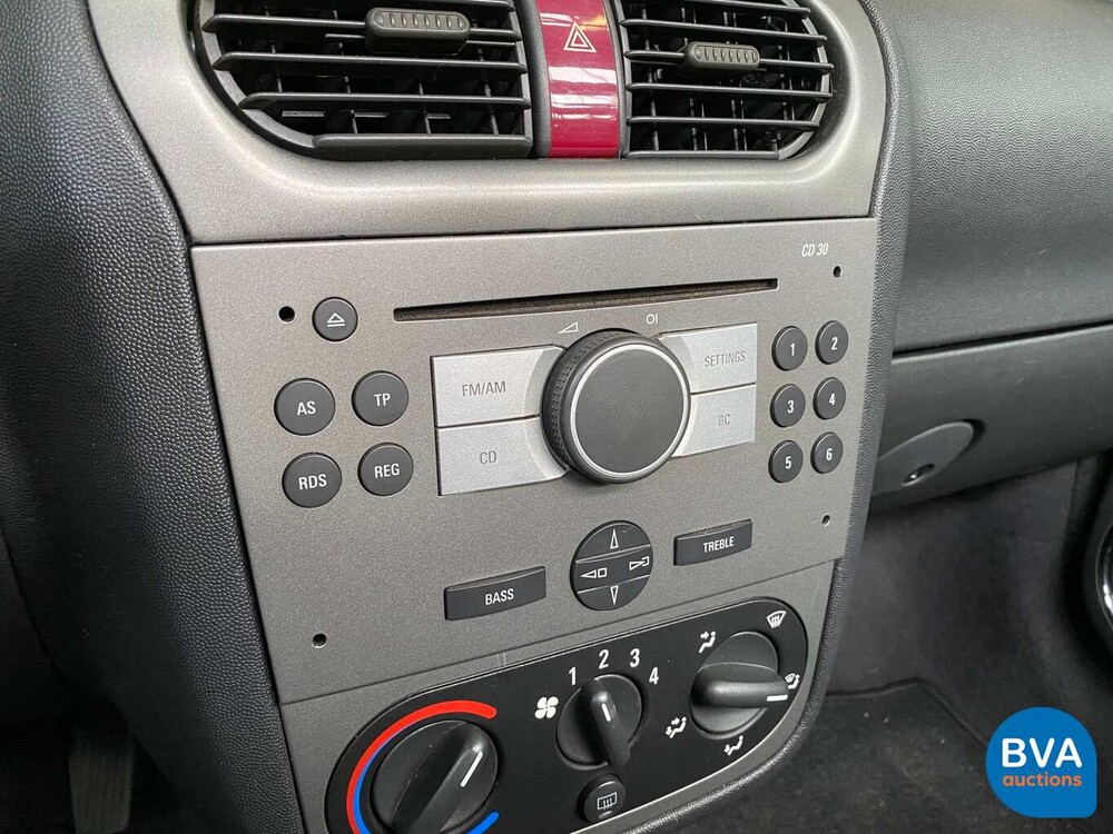 Opel Tigra 1.4 90pk TwinTop Cabriolet 2005,79-SZ-NZ