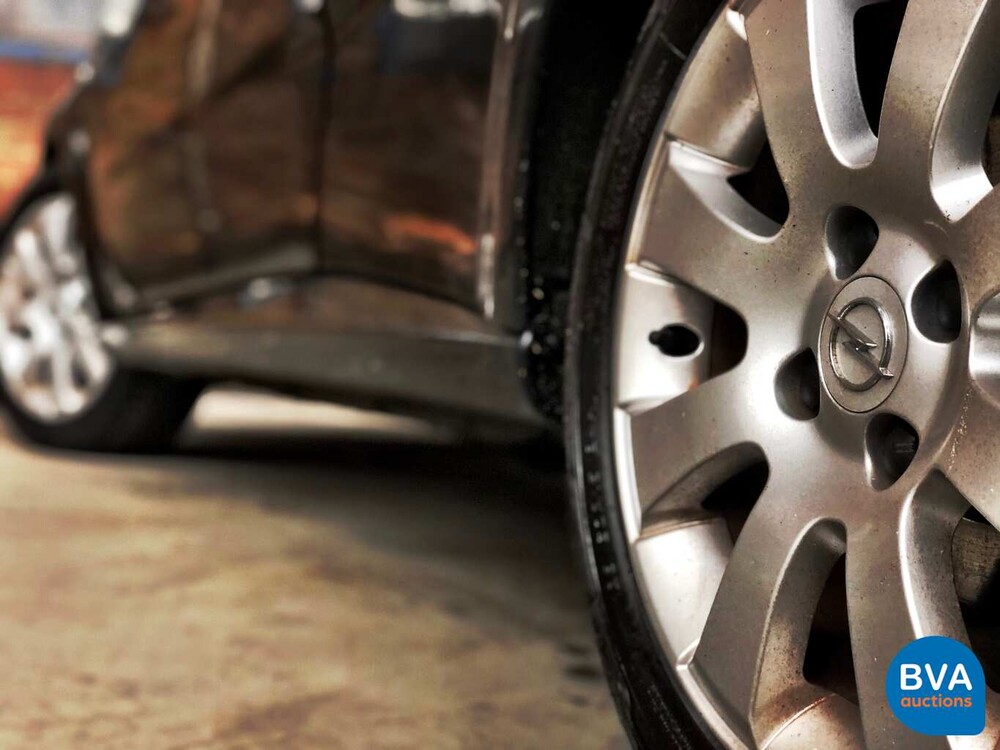 Opel Tigra 1.4 90pk TwinTop Cabriolet 2005,79-SZ-NZ