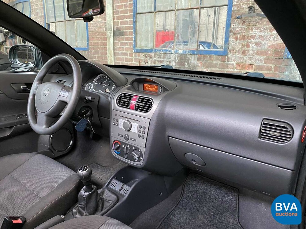 Opel Tigra 1.4 90pk TwinTop Cabriolet 2005,79-SZ-NZ