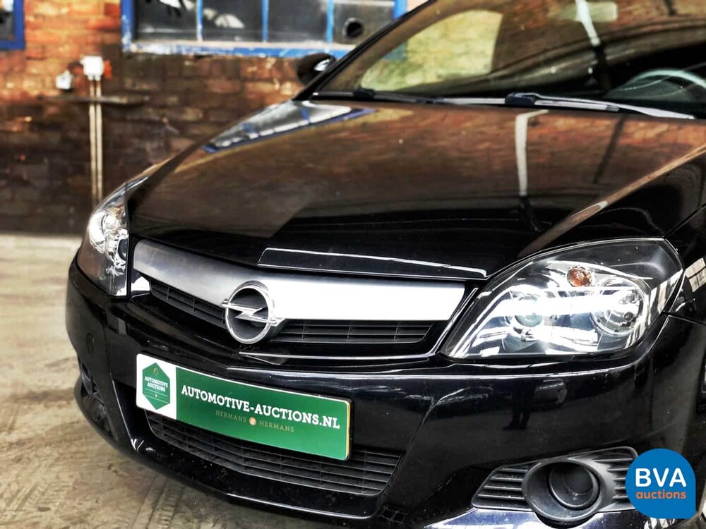 Opel Tigra 1.4 90pk TwinTop Cabriolet 2005,79-SZ-NZ