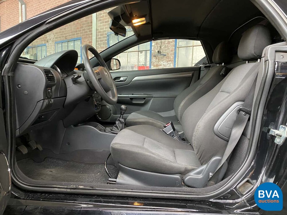 Opel Tigra 1.4 90pk TwinTop Cabriolet 2005,79-SZ-NZ