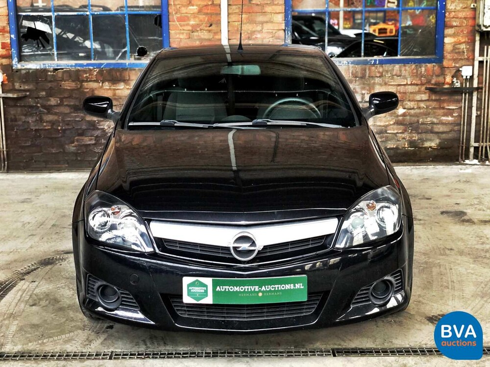 Opel Tigra 1.4 90pk TwinTop Cabriolet 2005,79-SZ-NZ
