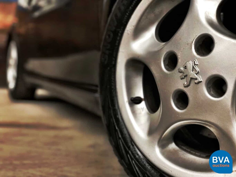 Peugeot 106 GTI 1.6 -Origineel NL- 118pk 2001, 82-HT-XS