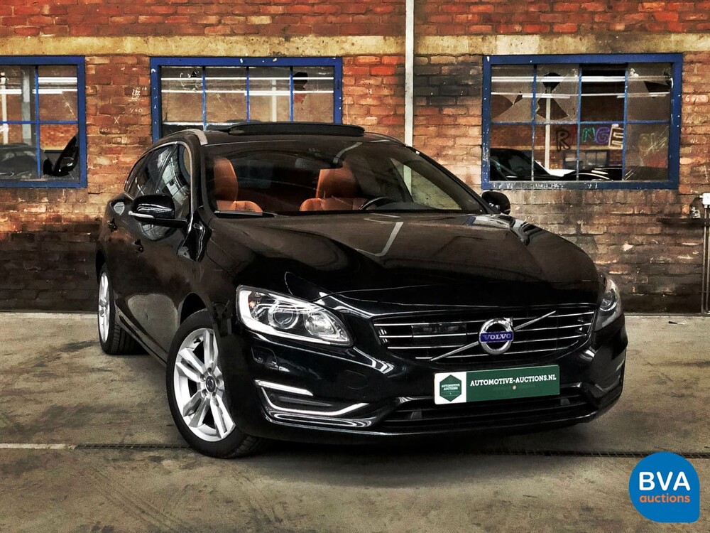 Volvo V60 2.4 D6 AWD Plugin Hybrid Summum 280pk, 9-SZZ-12