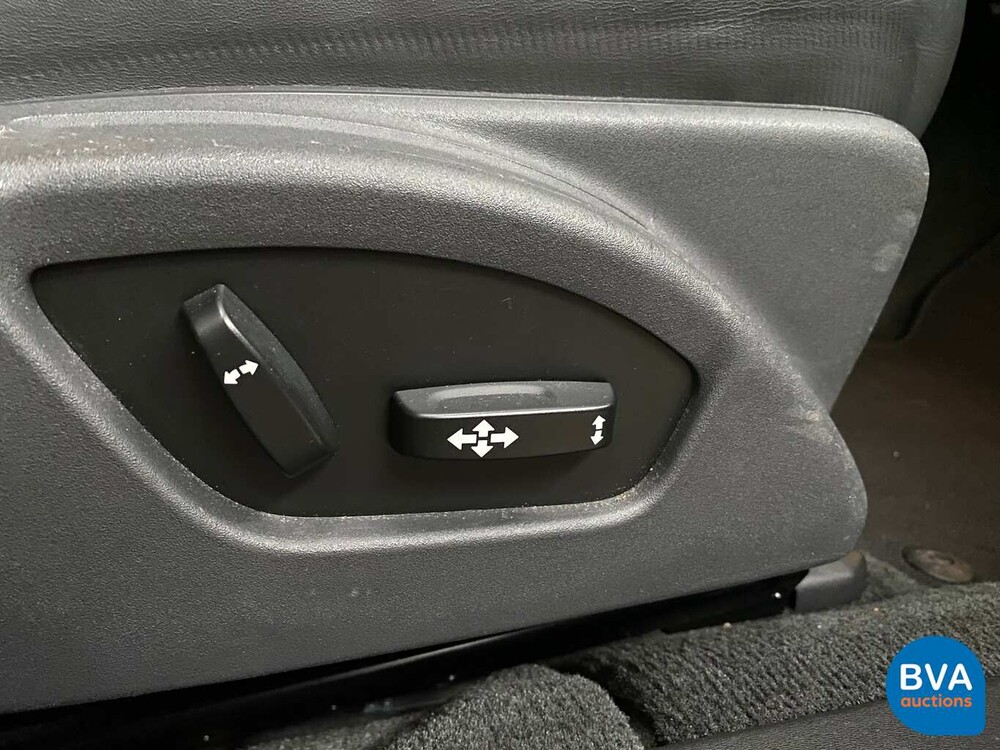 Volvo V60 2.4 D6 AWD Plugin Hybrid Summum 280pk, 9-SZZ-12