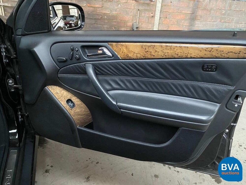 Mercedes-Benz C55 AMG 5.4 V8 367pk C-Klasse 2005 -YOUNGTIMER-