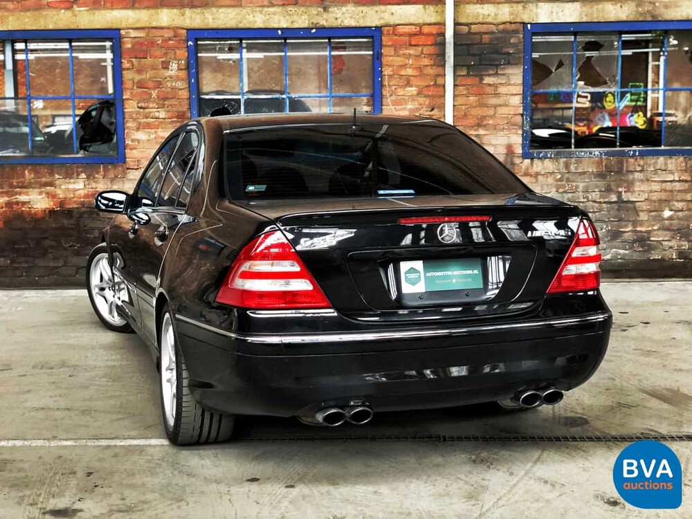 Mercedes-Benz C55 AMG 5.4 V8 367pk C-Klasse 2005 -YOUNGTIMER-