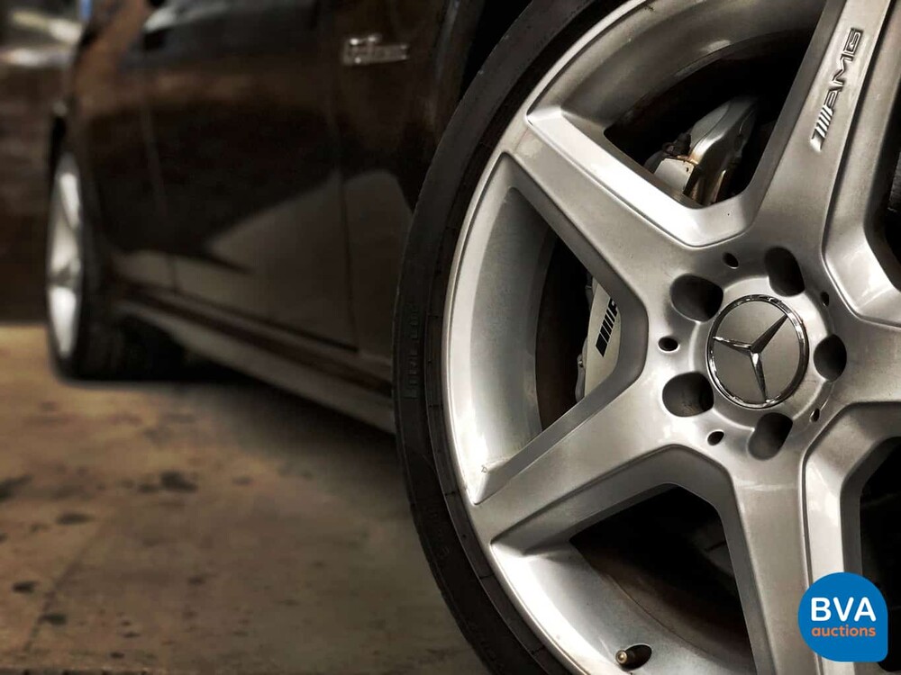 Mercedes-Benz CLS63 AMG 6.2 V8  514pk 2006 -YOUNGTIMER-