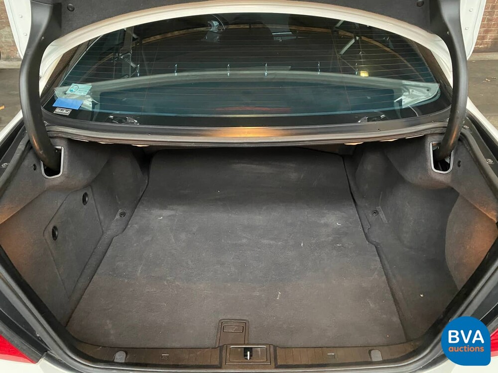 Mercedes-Benz E55 AMG 5.4 V8 476hp E-Class 2003 -YOUNGTIMER-.