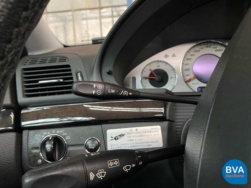 Mercedes-Benz E55 AMG 5.4 V8 476hp E-Class 2003 -YOUNGTIMER-.