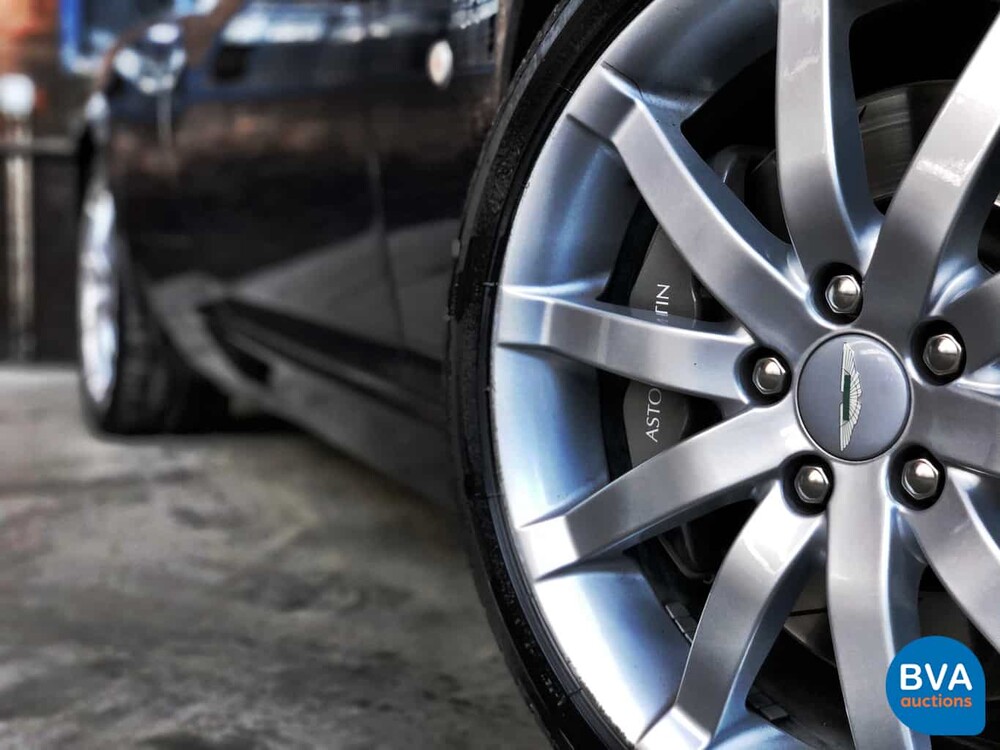 Aston Martin DB9 5.9 V12 457pk -Org NL- Coupé, 41-PV-XR