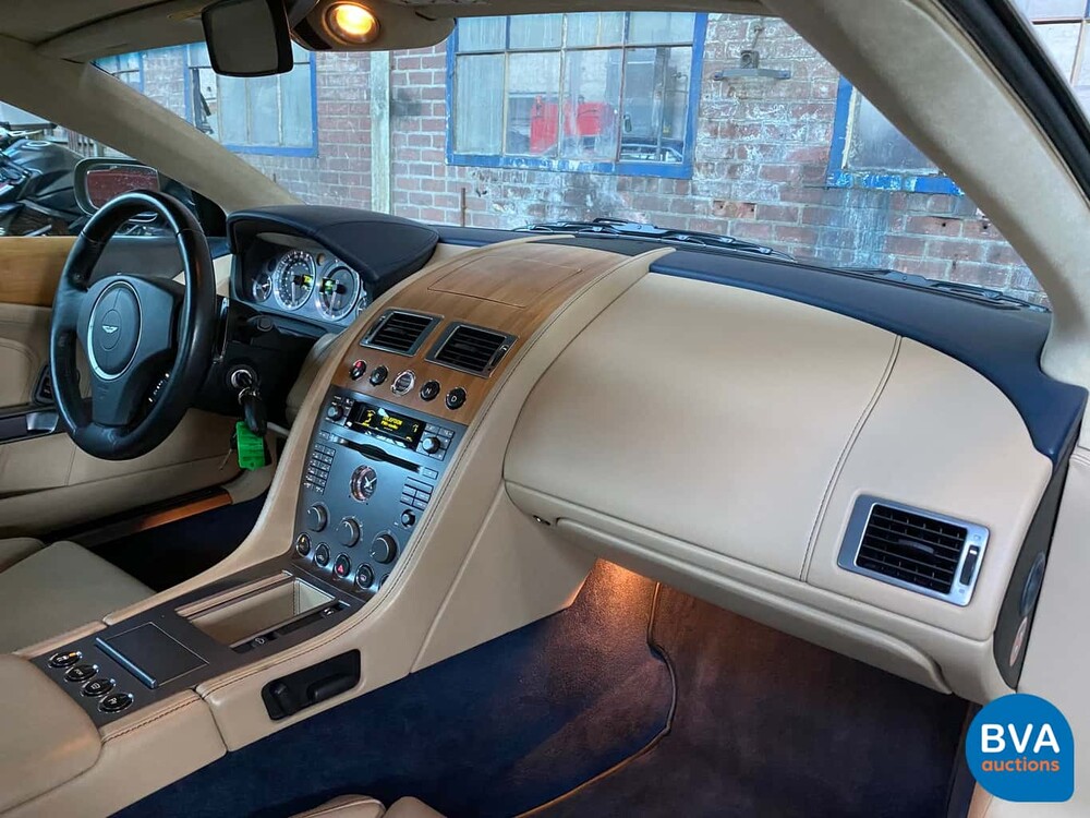 Aston Martin DB9 5.9 V12 457pk -Org NL- Coupé, 41-PV-XR