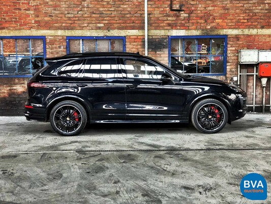 Porsche Cayenne 3.6 GTS 441hp MY-2016 V8 -Original NL- HJ-085-K.