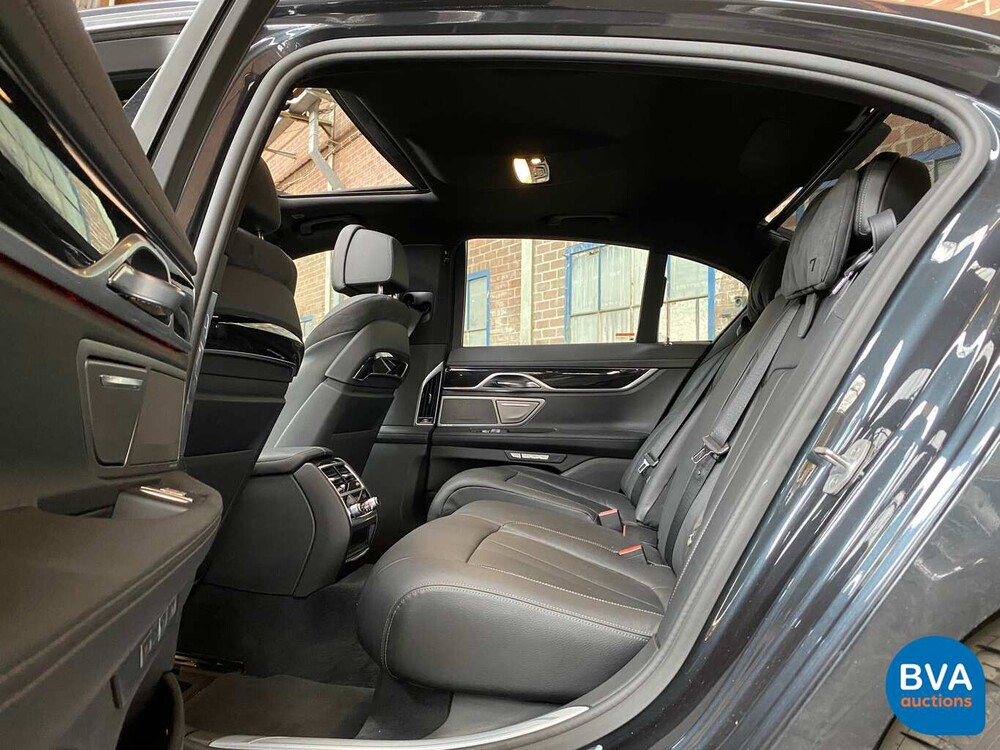 BMW 730d M-Sport High Executive 7-Serie 265pk 2016, NT-638-V