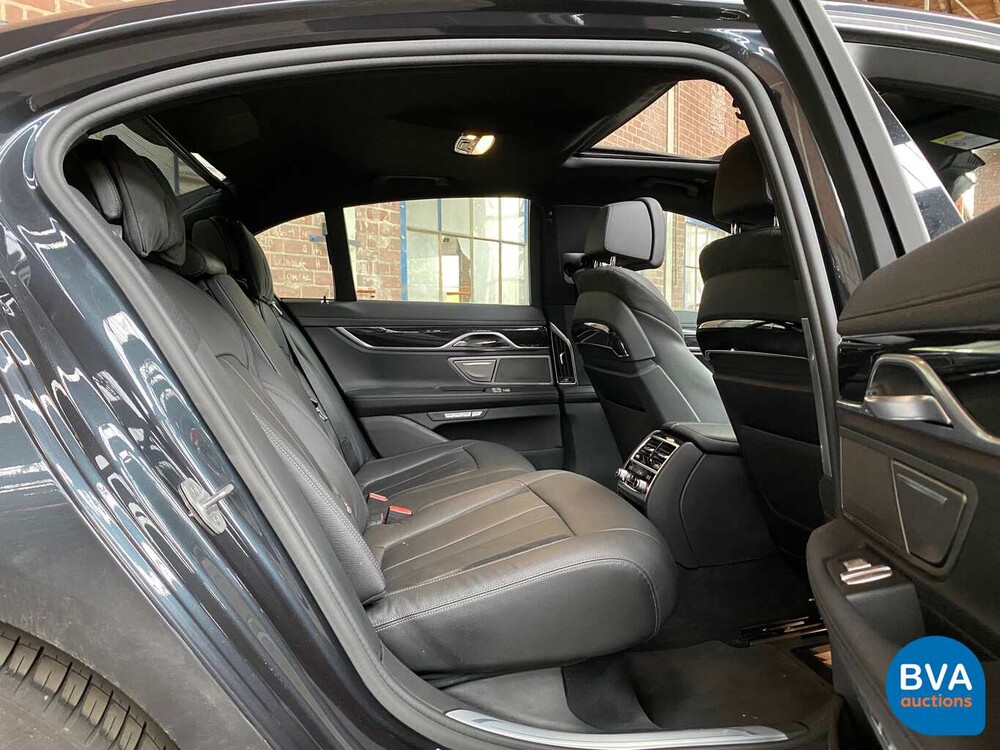 BMW 730d M-Sport High Executive 7-Serie 265pk 2016, NT-638-V