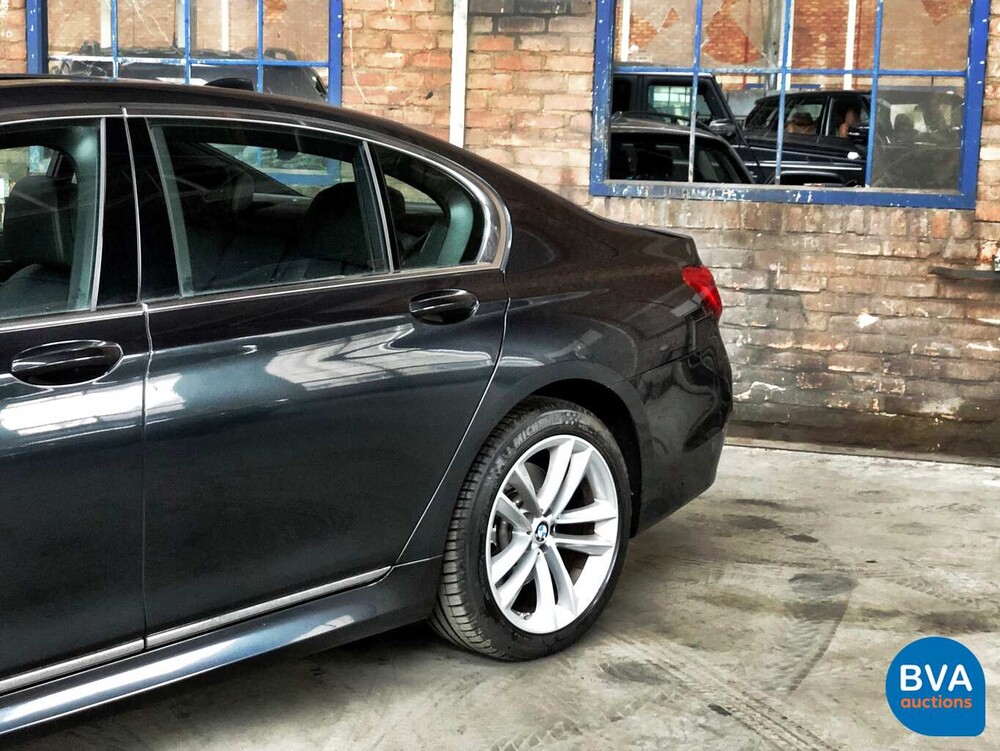 BMW 730d M-Sport High Executive 7-Serie 265pk 2016, NT-638-V