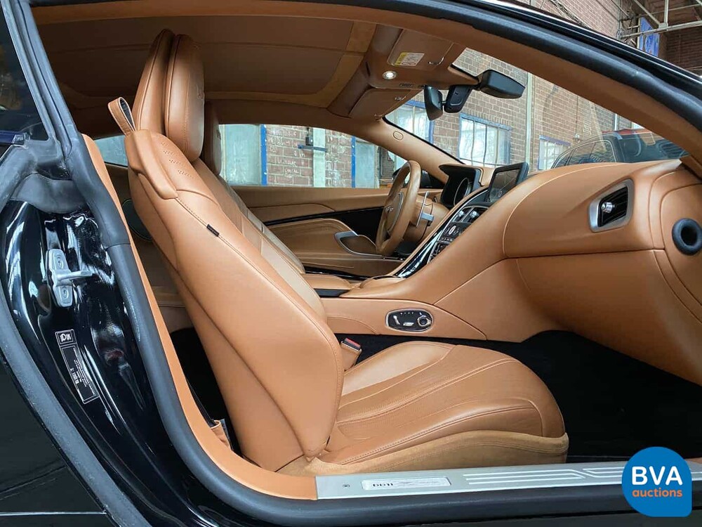 Aston Martin DB11 5.2 V12 Coupé 609pk 2017