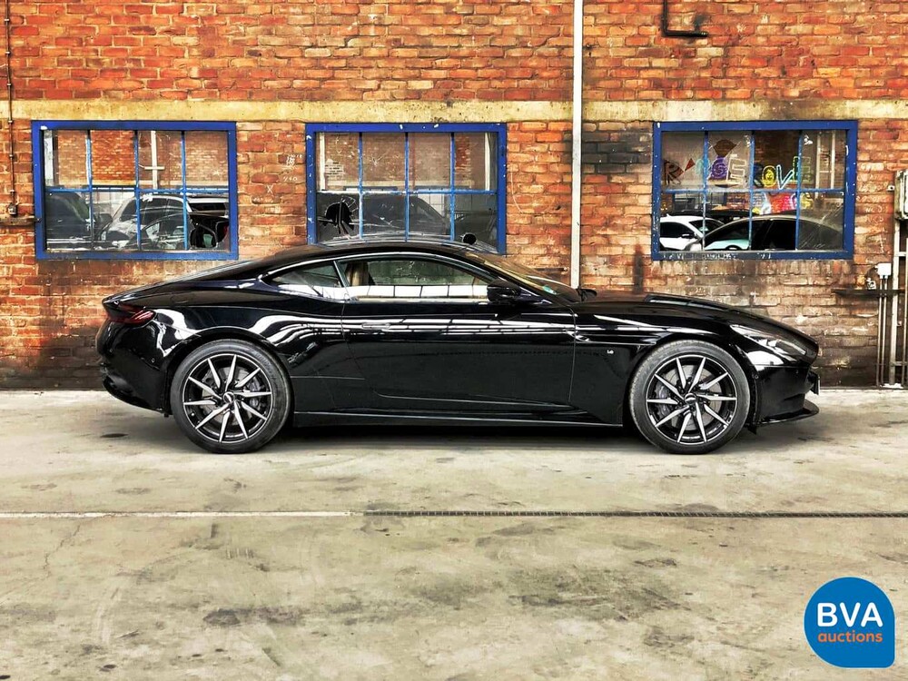 Aston Martin DB11 5.2 V12 Coupé 609pk 2017