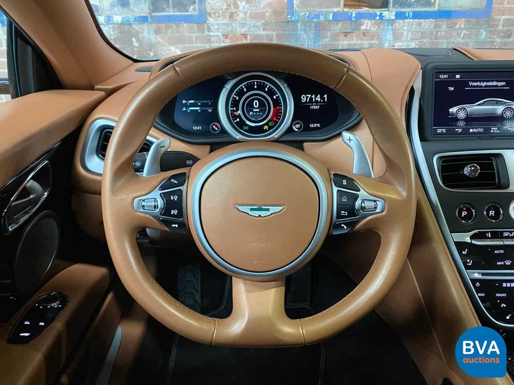 Aston Martin DB11 5.2 V12 Coupé 609pk 2017
