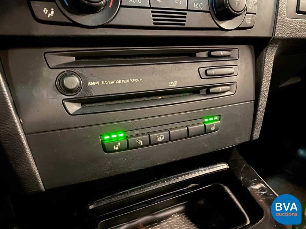 BMW 330i Sedan 258pk Youngtimer 2005, TX-406-N