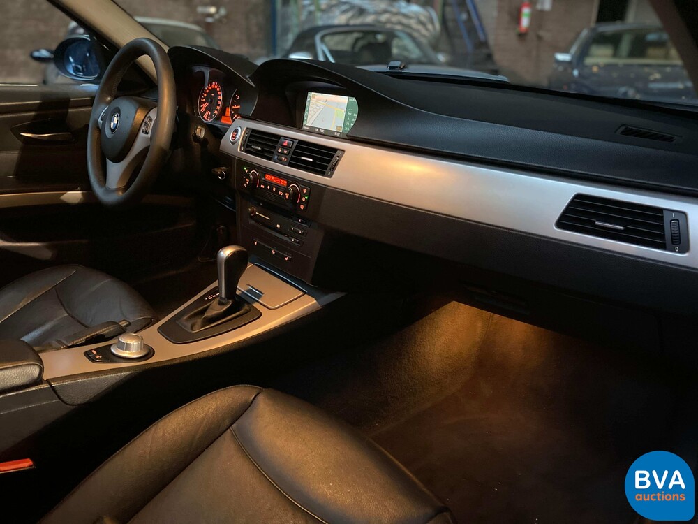BMW 330xi Touring 230pk Youngtimer E91 2005