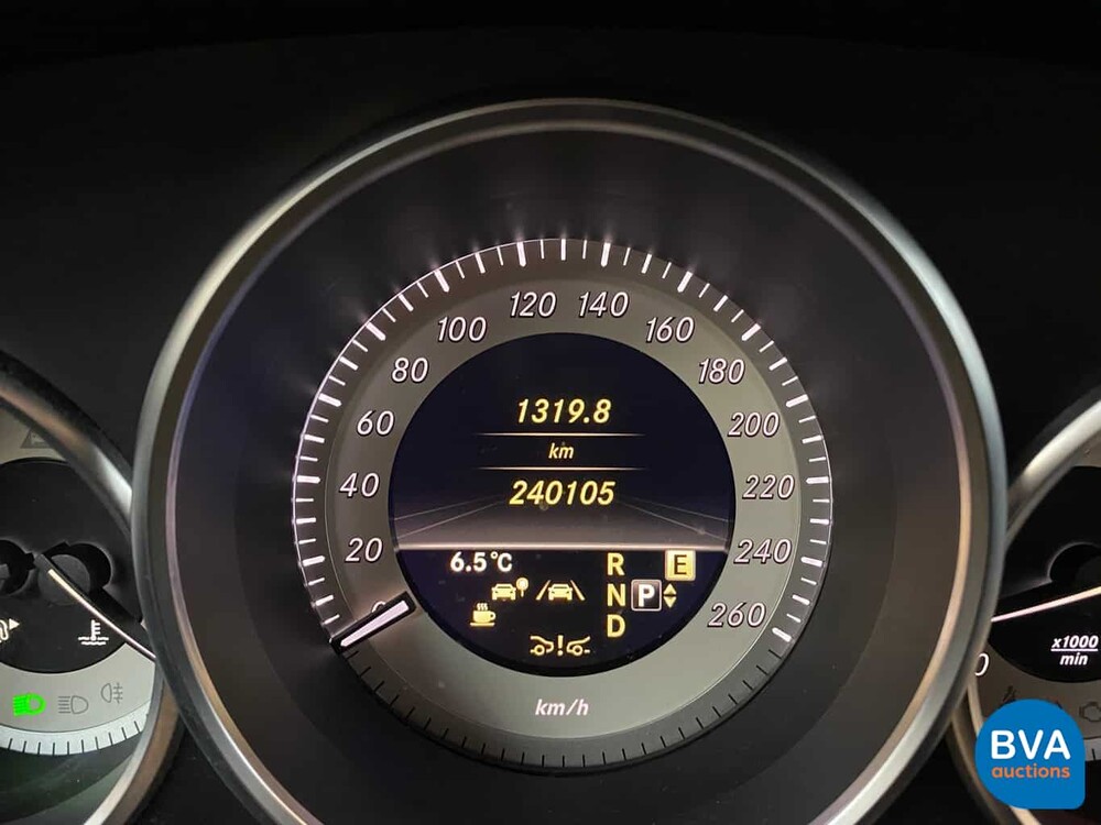 Mercedes-Benz CLS350 CDI AMG 265pk 2011, 8-KZL-73