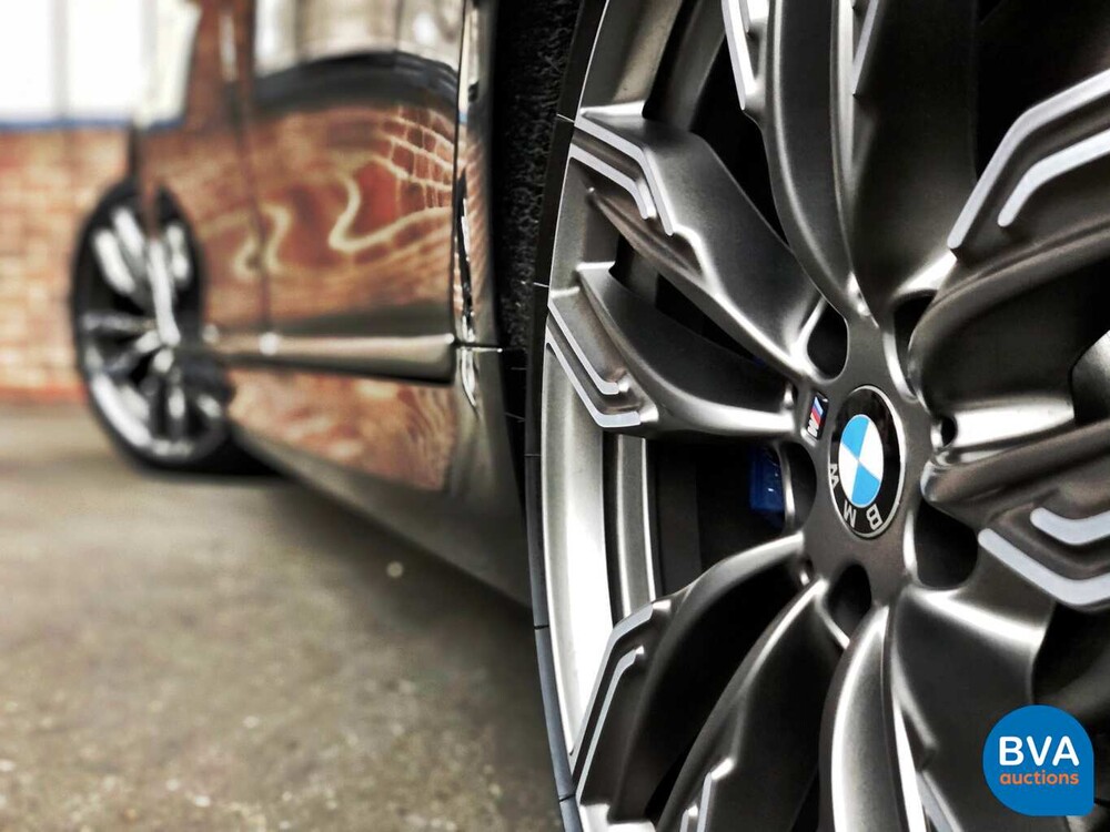 BMW M760Li xDrive 6.6 V12 609pk 7-Serie 2017, RK-020-X