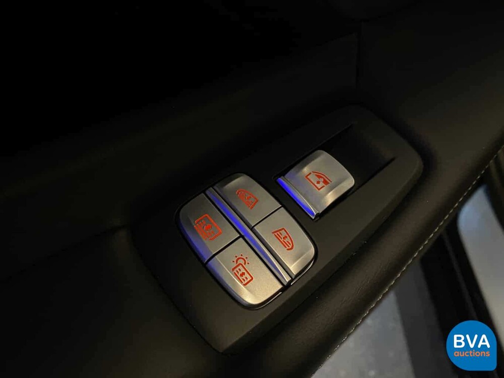 BMW M760Li xDrive 6.6 V12 609pk 7-Serie 2017, RK-020-X