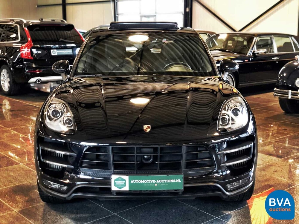 Porsche Macan Turbo 400pk 2015 SportChrono 