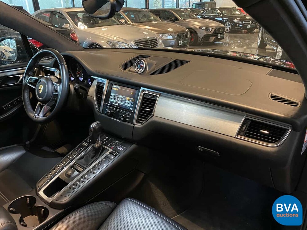 Porsche Macan Turbo 400pk 2015 SportChrono 