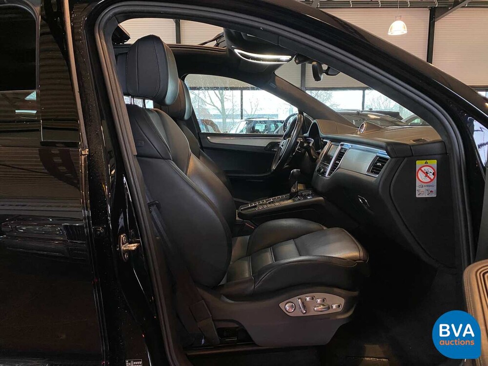 Porsche Macan Turbo 400pk 2015 SportChrono 